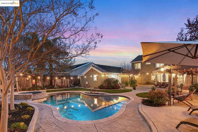 1164 Lexington Way, Livermore CA: https://media.crmls.org/mediaz/32389e7b-4b1c-457f-b364-3d2f75dad015.jpg