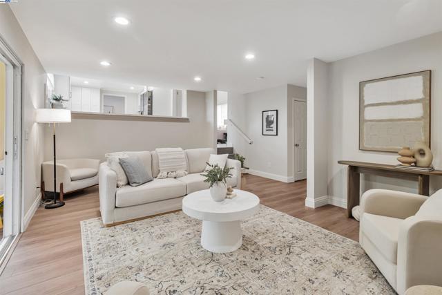 597 Singley Dr, Milpitas CA: https://media.crmls.org/mediaz/32394d0c-2015-4667-8016-e622d035ceb2.jpg