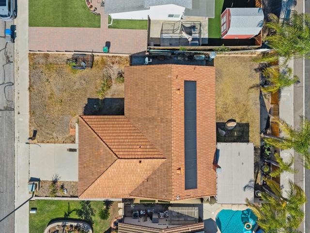 9209 Les Rd, Santee CA: https://media.crmls.org/mediaz/323960f3-de50-4340-b52d-31d8931c714b.jpg