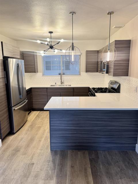 1124 N Sherbourne DR Unit: 1