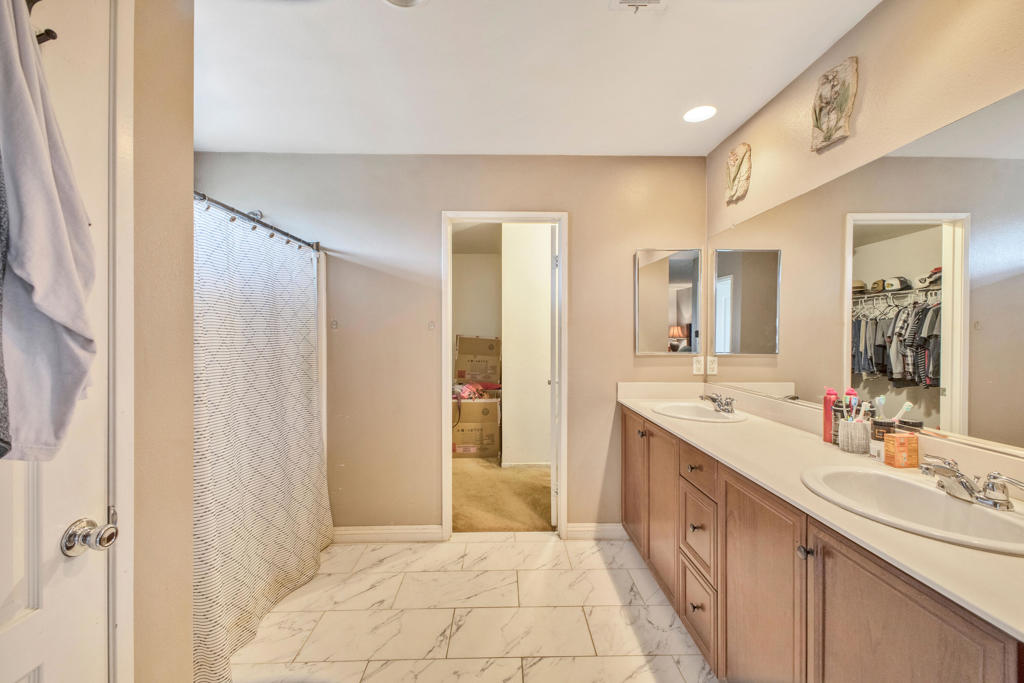 MLS #219137071DA image #12