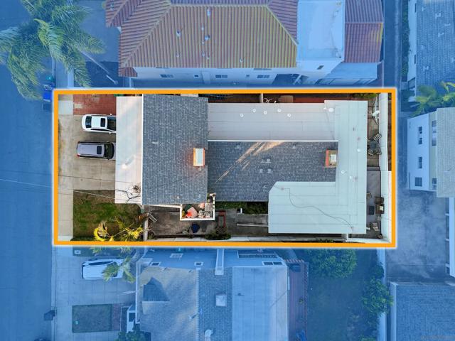 335 39 San Elijo St, San Diego CA: https://media.crmls.org/mediaz/323b369c-7eba-4609-9db3-f9426b352f97.jpg