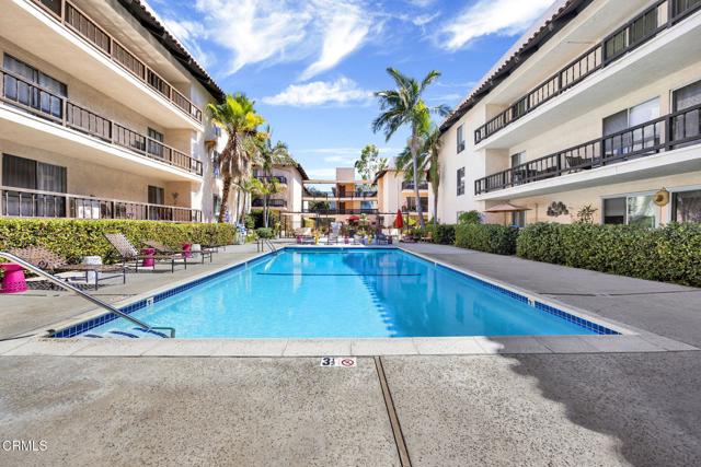 1127 E Del Mar Boulevard, Pasadena CA: https://media.crmls.org/mediaz/323bbbea-65b3-4c92-b8a1-40a800ad9f6a.jpg