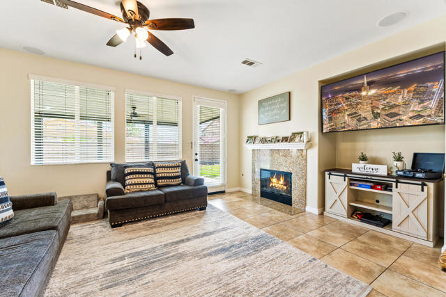 80619 Stortford Avenue, Indio CA: https://media.crmls.org/mediaz/323c0b7c-0aaa-443c-bd75-bd6f2dd80ec8.jpg