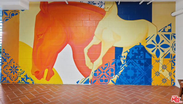 1430 N HARPER Avenue, West Hollywood CA: https://media.crmls.org/mediaz/323cdd34-9727-4533-833a-bfbf20f53da7.jpg