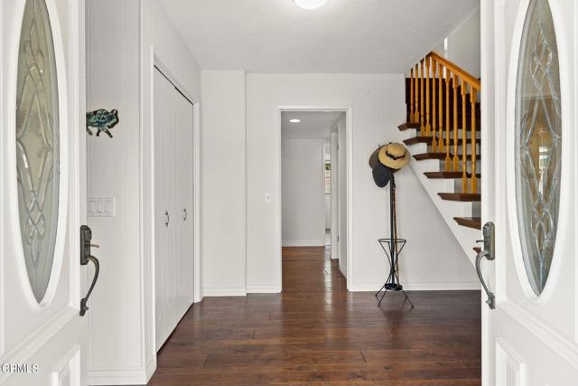 4-web-or-mls-UpmarketMedia_577Cort-45