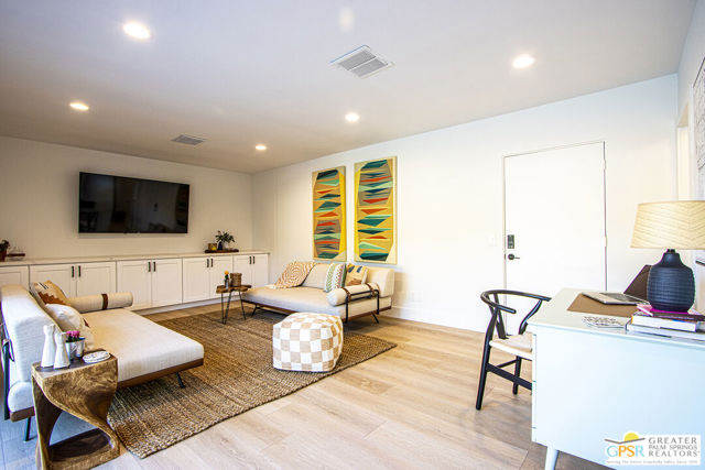 72827 Haystack Road, Palm Desert CA: https://media.crmls.org/mediaz/323d47ae-9175-4366-bc05-19dc75651687.jpg