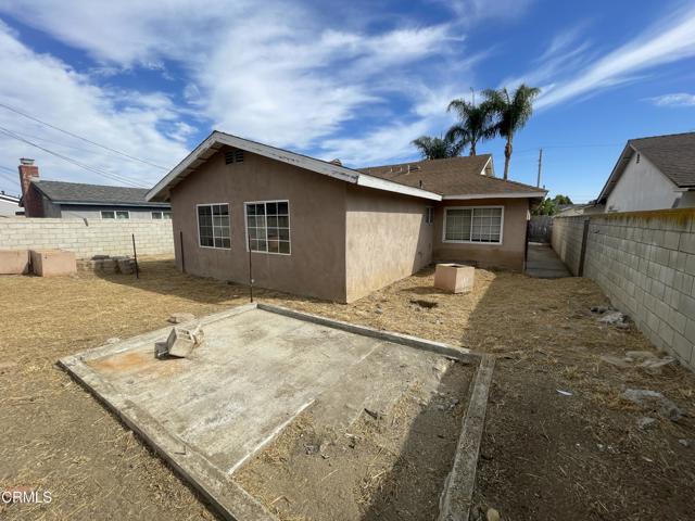 Detail Gallery Image 3 of 7 For 1785 N 5th Pl, Port Hueneme,  CA 93041 - 4 Beds | 3 Baths