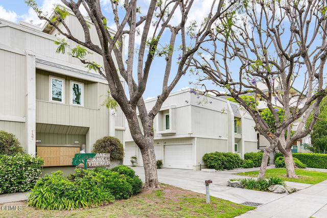 Detail Gallery Image 1 of 21 For 137 N Oak Knoll Ave #2,  Pasadena,  CA 91101 - 1 Beds | 2 Baths