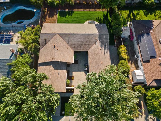Image 1 of 48 For 1804 Tanglewood Way