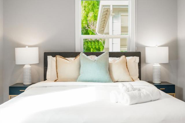 16605 Camellia Terrace, Los Gatos CA: https://media.crmls.org/mediaz/324197ea-14ca-48db-abc1-016c6a605fa7.jpg