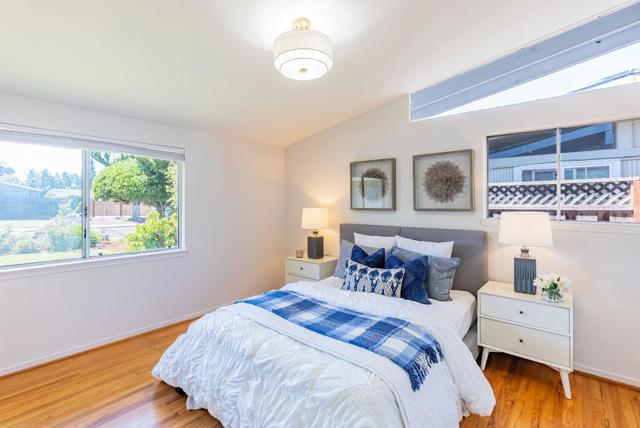 335 Burnett Avenue, Santa Clara CA: https://media.crmls.org/mediaz/3241dc02-70ef-420d-872d-c7a91fb2f71b.jpg