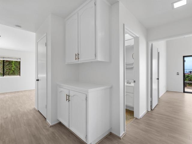 Detail Gallery Image 15 of 38 For 6923 Whitecap, Carlsbad,  CA 92011 - 3 Beds | 2 Baths