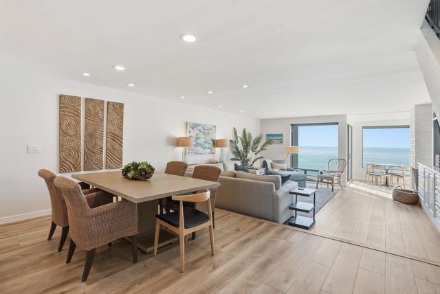 Detail Gallery Image 2 of 26 For 211 S Helix #53,  Solana Beach,  CA 92075 - 2 Beds | 2/1 Baths