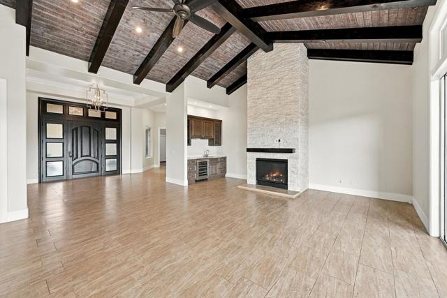 2260 Panoramic Way, San Diego County, CA 92084 photo 9