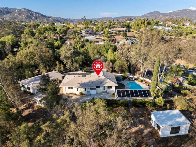 25311 Jesmond Dene Road, Escondido CA: https://media.crmls.org/mediaz/3244ab38-4e84-4929-b47b-952a1afd51c7.jpg