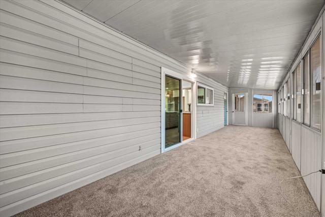 1401 El Norte Pkwy, San Marcos CA: https://media.crmls.org/mediaz/32450725-178d-4095-8e1a-a7ab624af947.jpg