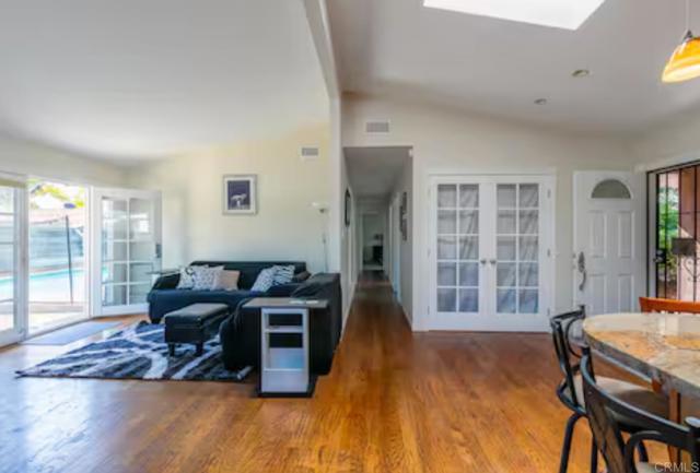 Detail Gallery Image 6 of 19 For 4911 Mount Ararat Dr, San Diego,  CA 92111 - 4 Beds | 2/1 Baths