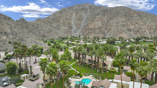 Image 25 of 30 For 78225 Cortez Lane 185