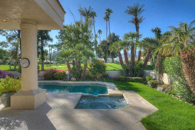 75273 Spyglass Drive, Indian Wells CA: https://media.crmls.org/mediaz/32477622-3c5a-4194-a5a2-6978b1a104db.jpg