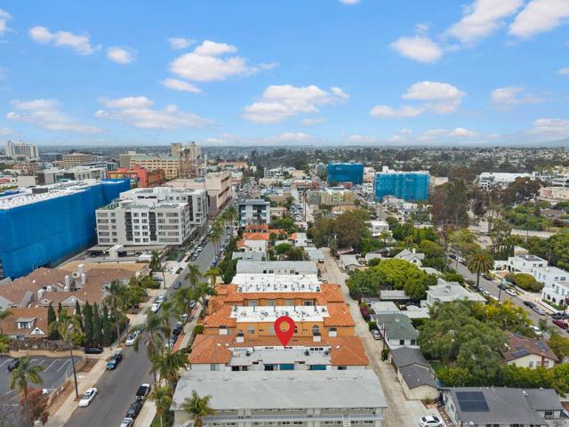 3709 7Th Ave, San Diego CA: https://media.crmls.org/mediaz/3247af45-90a2-48ae-b665-03a9dffac406.jpg