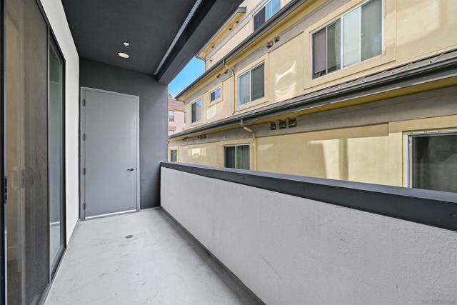 4079 1st Ave, San Diego CA: https://media.crmls.org/mediaz/3247e386-8d08-4dde-be31-853896d5020f.jpg