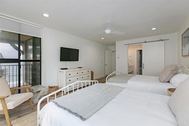 Image 19 of 25 For 190 Del Mar Shores Ter  50