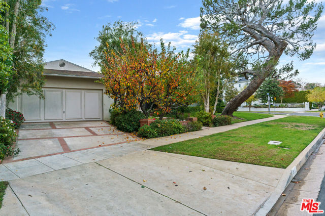 Image 2 for 311 S Gretna Green Way, Los Angeles, CA 90049