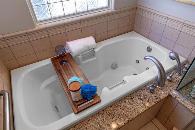 317 Beach Drive, Aptos CA: https://media.crmls.org/mediaz/32483cf1-1125-4894-9e54-73ad1f232ad1.jpg