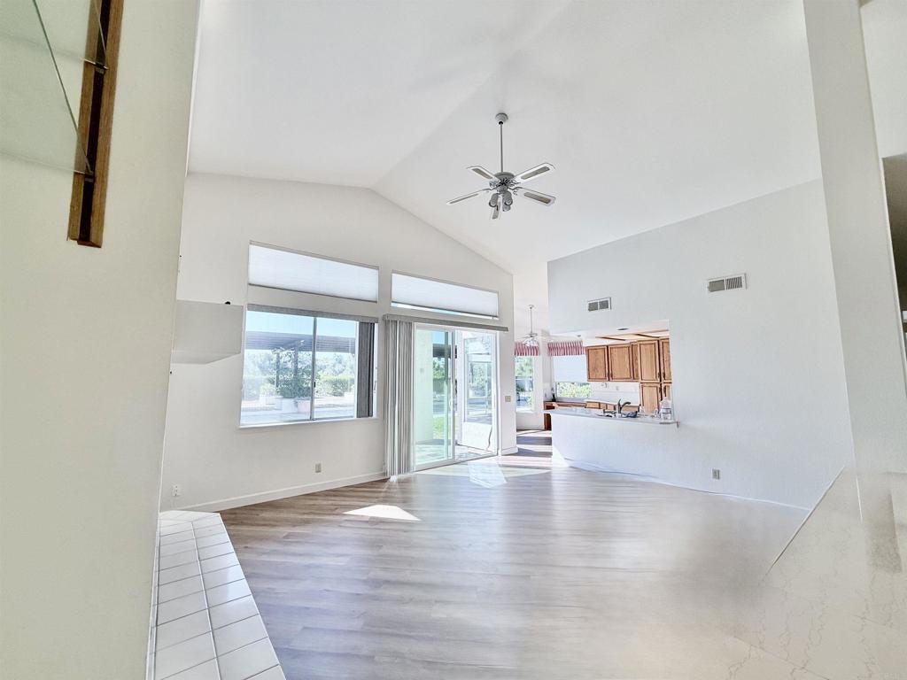 13807 Lake Poway Road Road - photo 18