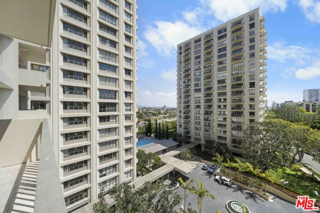 2160 Century Park East, Los Angeles CA: https://media.crmls.org/mediaz/324a1213-5636-4c93-8833-2423e8a607a9.jpg