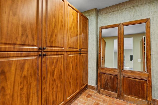 Image 64 of 75 For 877 Island Ave  1006