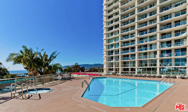 201 Ocean Avenue, 609P photo 3