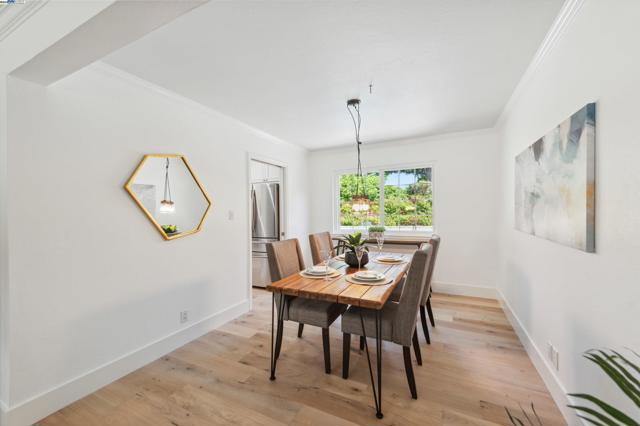 4839 Merganser Ct, Pleasanton CA: https://media.crmls.org/mediaz/324c088a-044c-4339-8f16-66aeba5effbf.jpg
