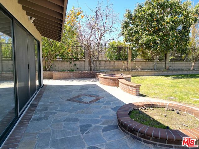 1995 Peaceful Hills Rd, Diamond Bar CA: https://media.crmls.org/mediaz/324d2949-4807-4542-97d6-40049f235ed9.jpg