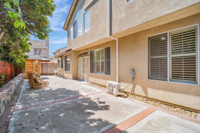 15180 Orion Rd, San Leandro CA: https://media.crmls.org/mediaz/324f1047-ea0e-4d9e-93b9-b2b460122466.jpg