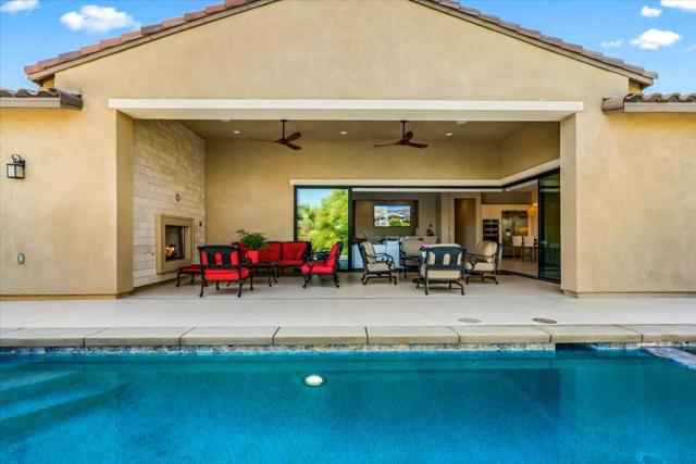 57870 Stone Creek W Trail, La Quinta CA: https://media.crmls.org/mediaz/324f3493-814a-4abb-b44a-a11ac5e6e1b5.jpg