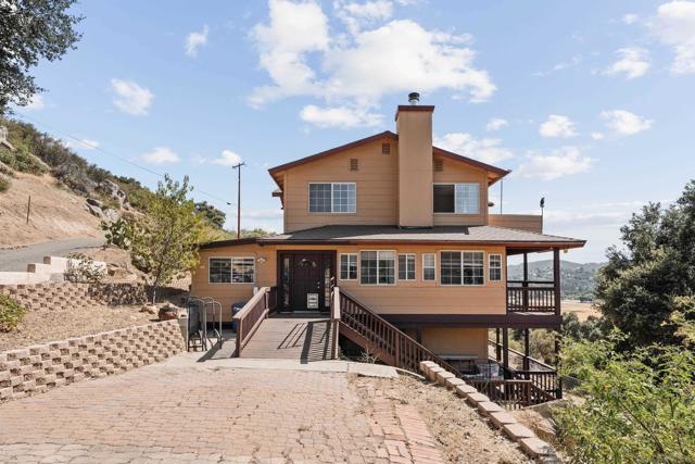 9784 Mizpah Spur, Descanso CA: https://media.crmls.org/mediaz/32508091-874e-4f60-9467-e63d8fe4a9cb.jpg