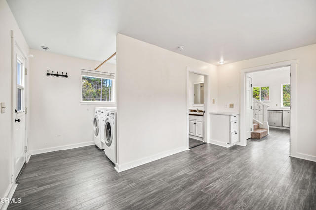 32500 Gibney Lane, Fort Bragg CA: https://media.crmls.org/mediaz/3251ddb5-4d93-4240-bef8-74f472e5c56c.jpg