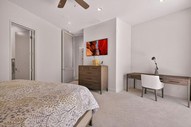9 Rockcrest, Rancho Mirage CA: https://media.crmls.org/mediaz/32521097-1f75-4b61-866f-d769c20634e6.jpg