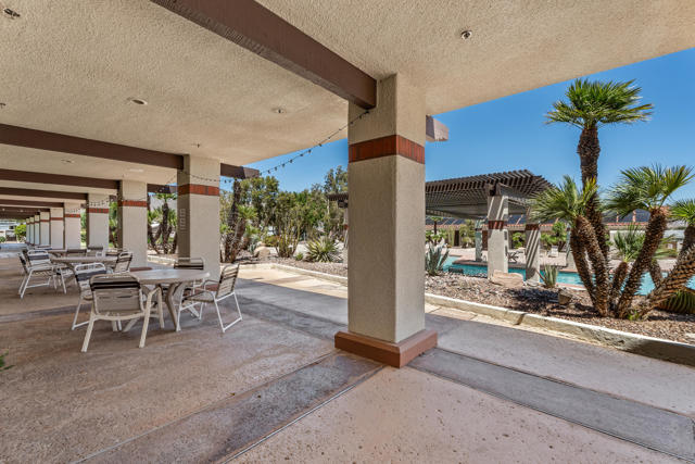 15300 Palm Drive, Desert Hot Springs CA: https://media.crmls.org/mediaz/32539fb0-2601-4fc4-bc56-d47a71e8bda6.jpg