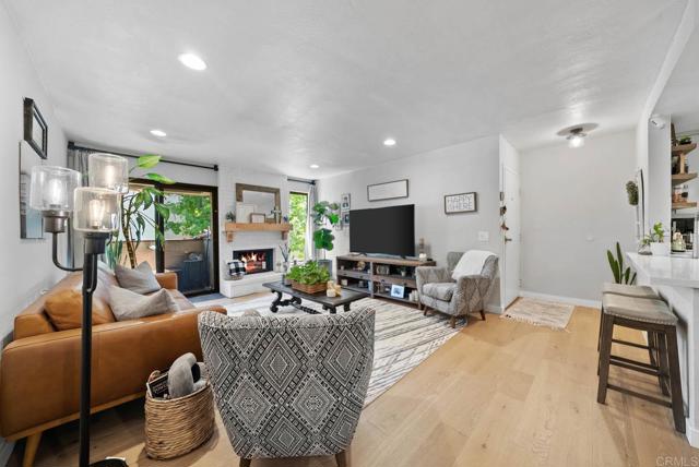 Detail Gallery Image 9 of 27 For 110 N 2nd Ave #27,  Chula Vista,  CA 91910 - 2 Beds | 2 Baths