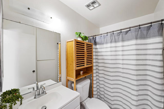 Detail Gallery Image 19 of 35 For 2020 Ironbark Dr, Oxnard,  CA 93036 - 4 Beds | 2 Baths