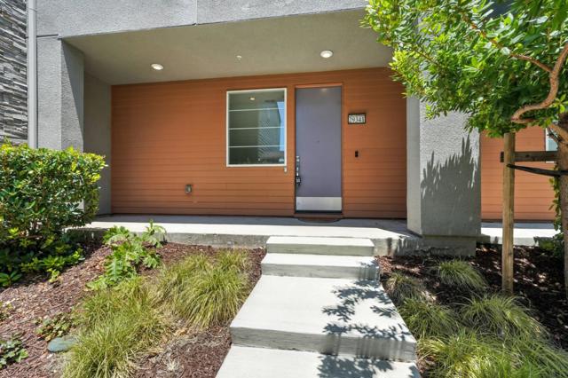 29341 Hub Court, Hayward CA: https://media.crmls.org/mediaz/32587b72-9ff9-40f5-944a-58d5726f12f3.jpg