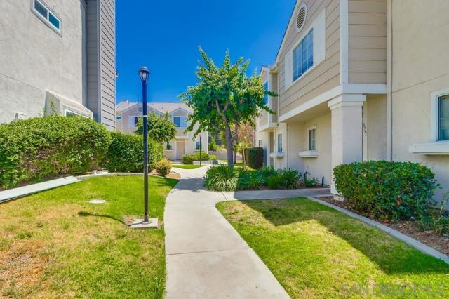 8945 Arlingdale Way, Spring Valley, California 91977, 2 Bedrooms Bedrooms, ,2 BathroomsBathrooms,Condominium,For Sale,Arlingdale Way,250032679SD