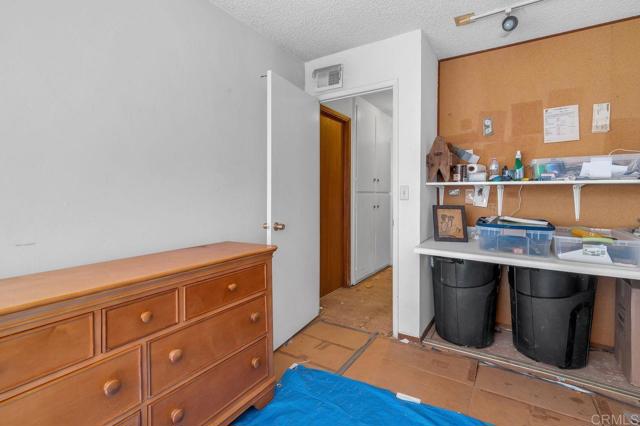 13442 Mountainside Drive, Poway CA: https://media.crmls.org/mediaz/325c0bdb-a74b-4bd0-8d07-6f4f289308b4.jpg
