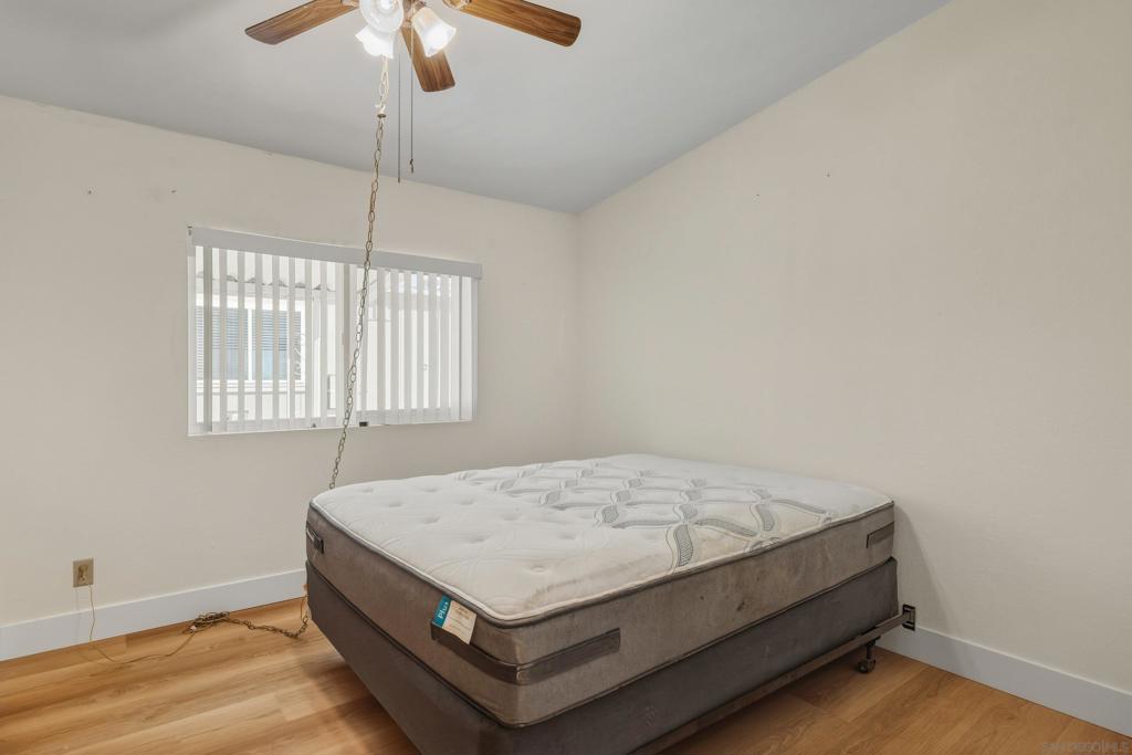 MLS #250042584SD image #19