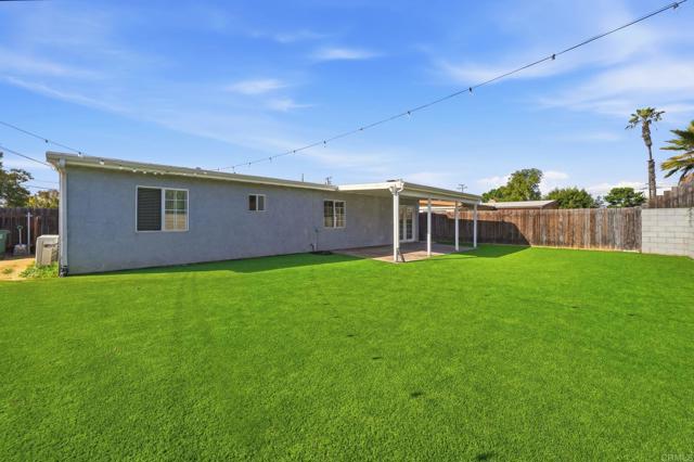 Detail Gallery Image 21 of 24 For 1115 Oasis Ave, Chula Vista,  CA 91911 - 4 Beds | 2 Baths