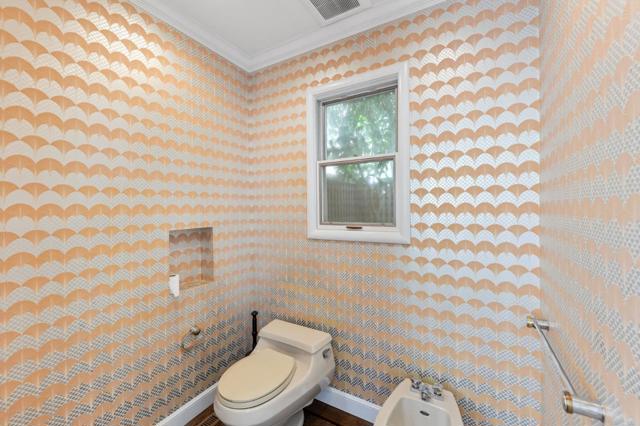 680 Fairway Circle, Hillsborough CA: https://media.crmls.org/mediaz/325df650-9df8-4698-b7f5-f71b97549720.jpg