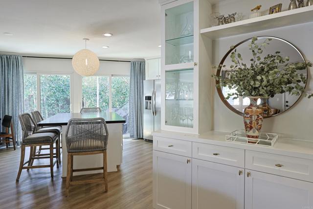 Detail Gallery Image 13 of 63 For 1300 9th St, Coronado,  CA 92118 - 3 Beds | 2 Baths